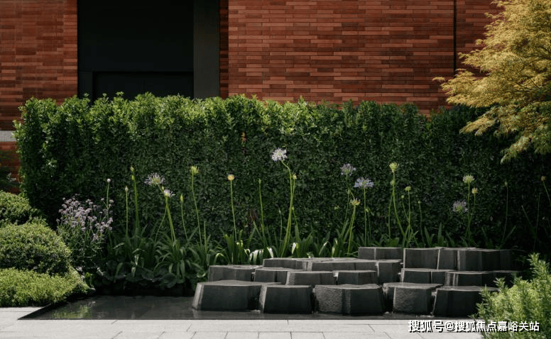 - 环境户型价格地址楼盘详情配套电话交房时间配套电话交房时间AG真人平台翠湖滨江 (售楼处)  - 翠湖滨江销售中心(图7)