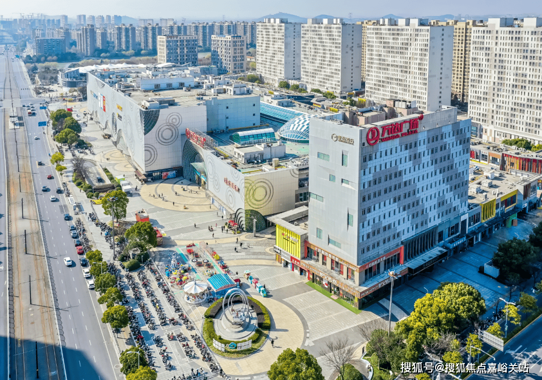 心 - 环境户型价格地址楼盘详情配套电话交房时间配套电话交房时间AG真人地址中铁建西派云间(售楼处) 首页 - 西派云间销售中(图1)